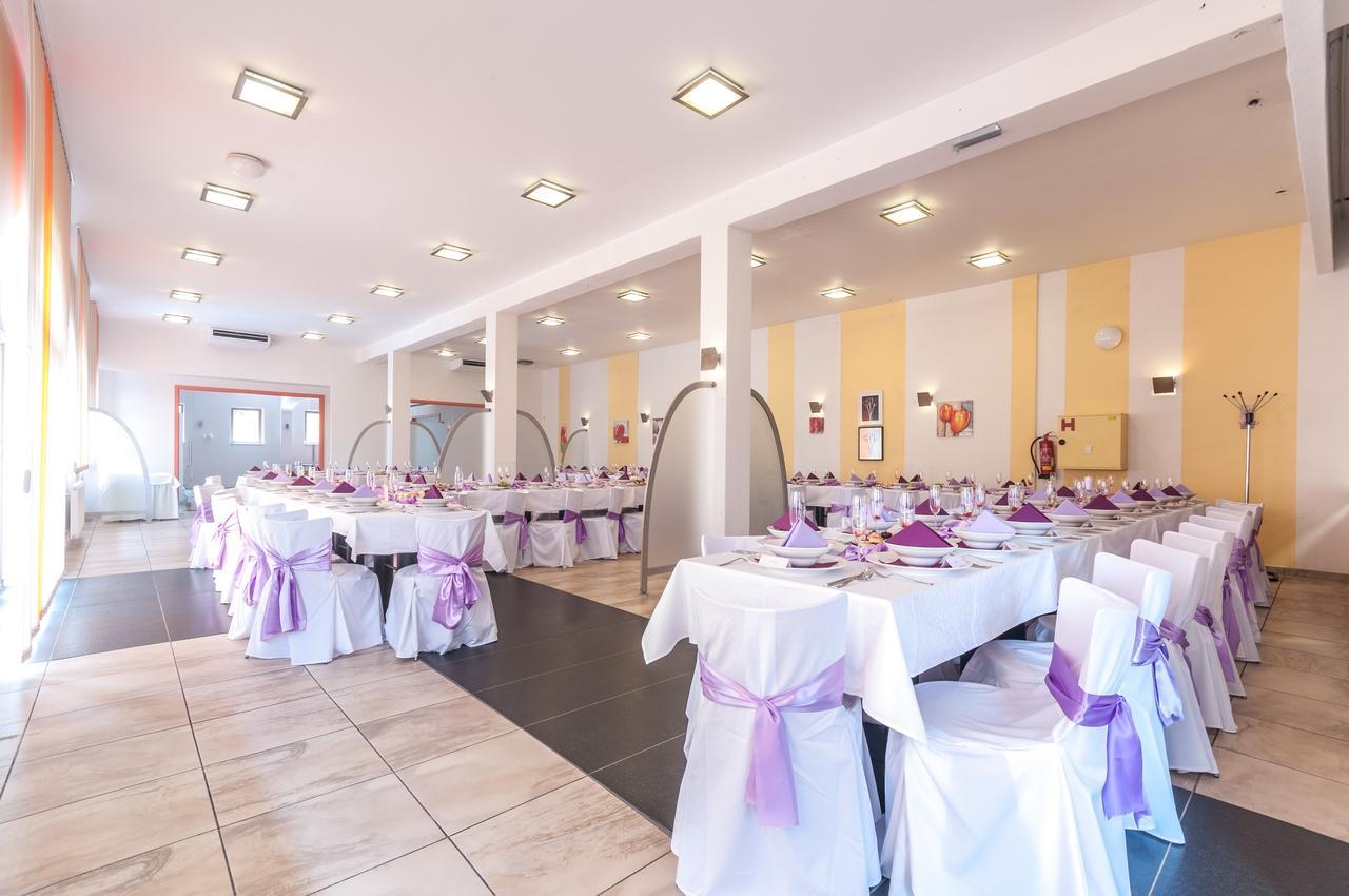 Hotel Slunecni Dvur Brno Luaran gambar